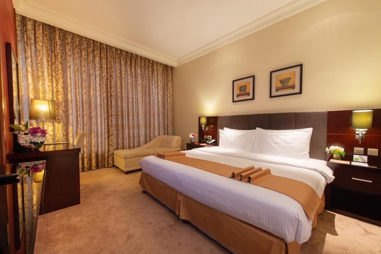 Mercure Corniche Al Khobar Exterior foto